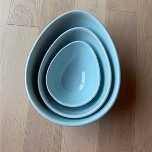 Nigella Lawson Robin Egg Powder Blue Set of 3 Large Stoneware Nesting Bowls
